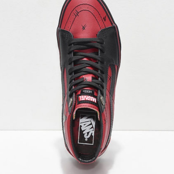 VANS SK8-HI Marvel Deadpool Limited Edition Unisex - Picture 3 of 4
